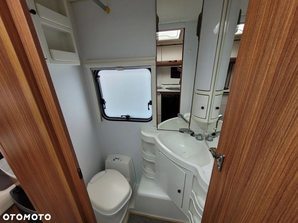 Adria Adora 563 PU, Mover - 9