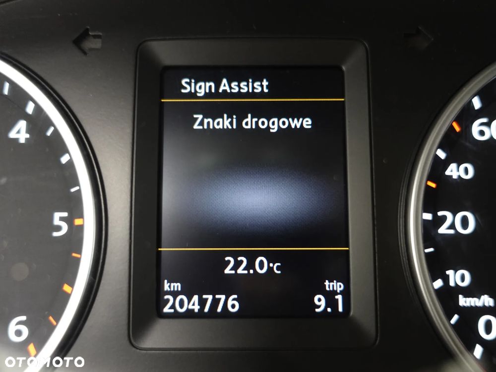 Volkswagen Tiguan 2.0 TDI 4Mot Perfectline R-Style - 33