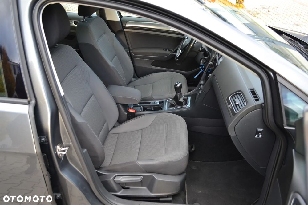 Volkswagen Golf VII 1.6 TDI BMT Comfortline - 15