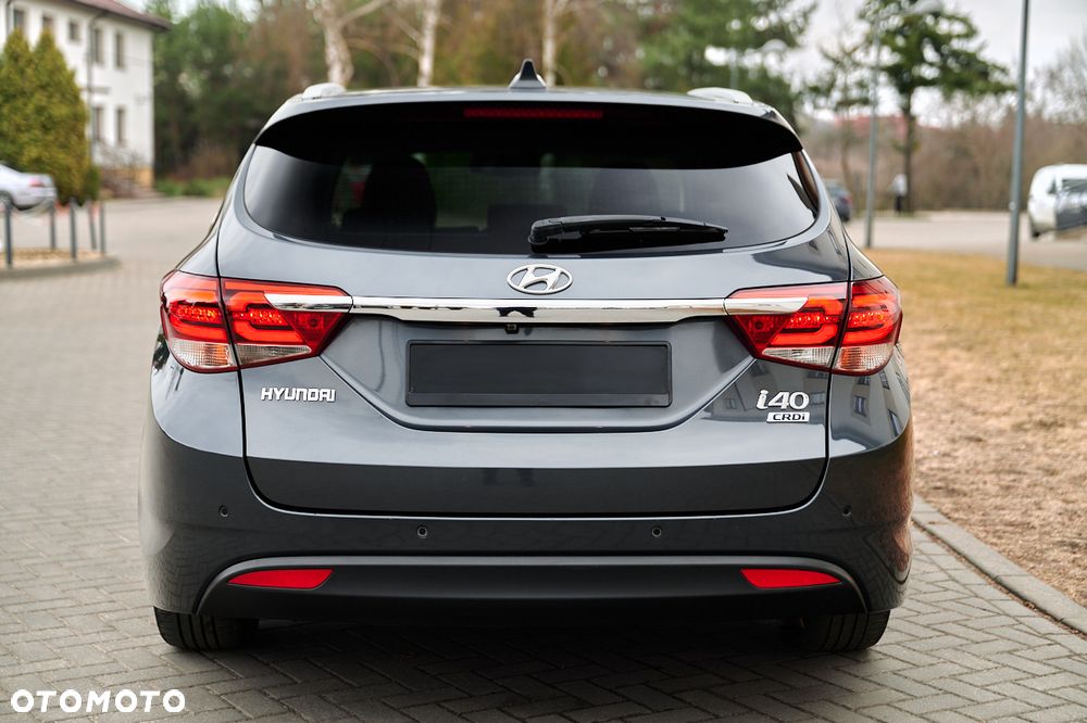 Hyundai i40 Kombi 1.7 CRDi DCT Premium - 12