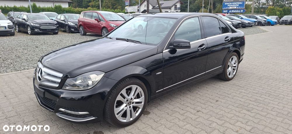 Mercedes-Benz Klasa C 200 CDI DPF (BlueEFFICIENCY) Avantgarde - 1