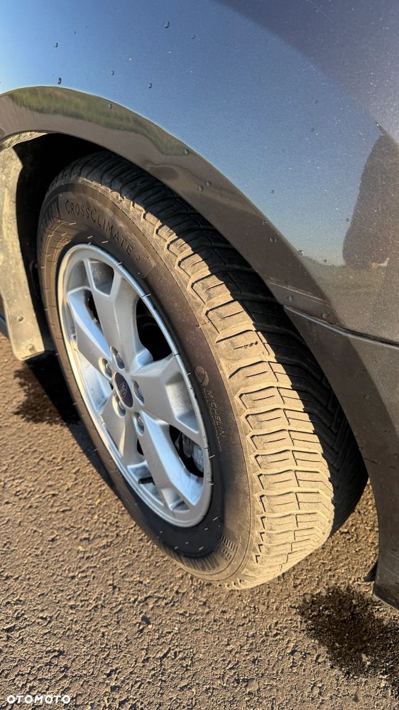 Ford Tourneo Connect Gr 1.6 TDCi Titanium - 25
