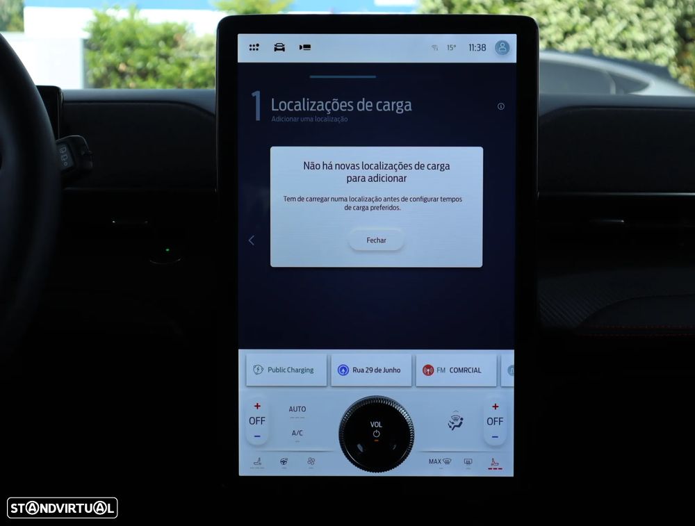 Ford Mustang Mach-E AWD PREMIUM - 42