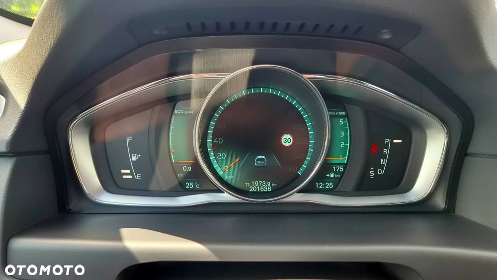 Volvo V70 D4 Geartronic Momentum - 15