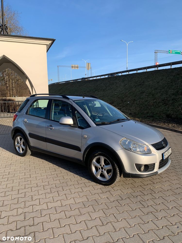 Suzuki SX4 1.9 DDiS DPF 4x4 Comfort - 3