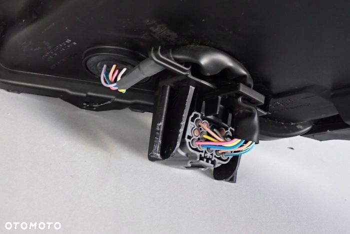 MAZDA 3 FULL LED 19- reflektor prawy lampa prawa BCJH-51030 10 PIN - 7