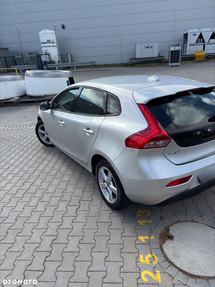 Volvo V40 - 6