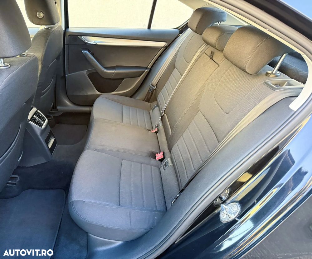 Skoda Octavia 1.2 TSI Style - 10