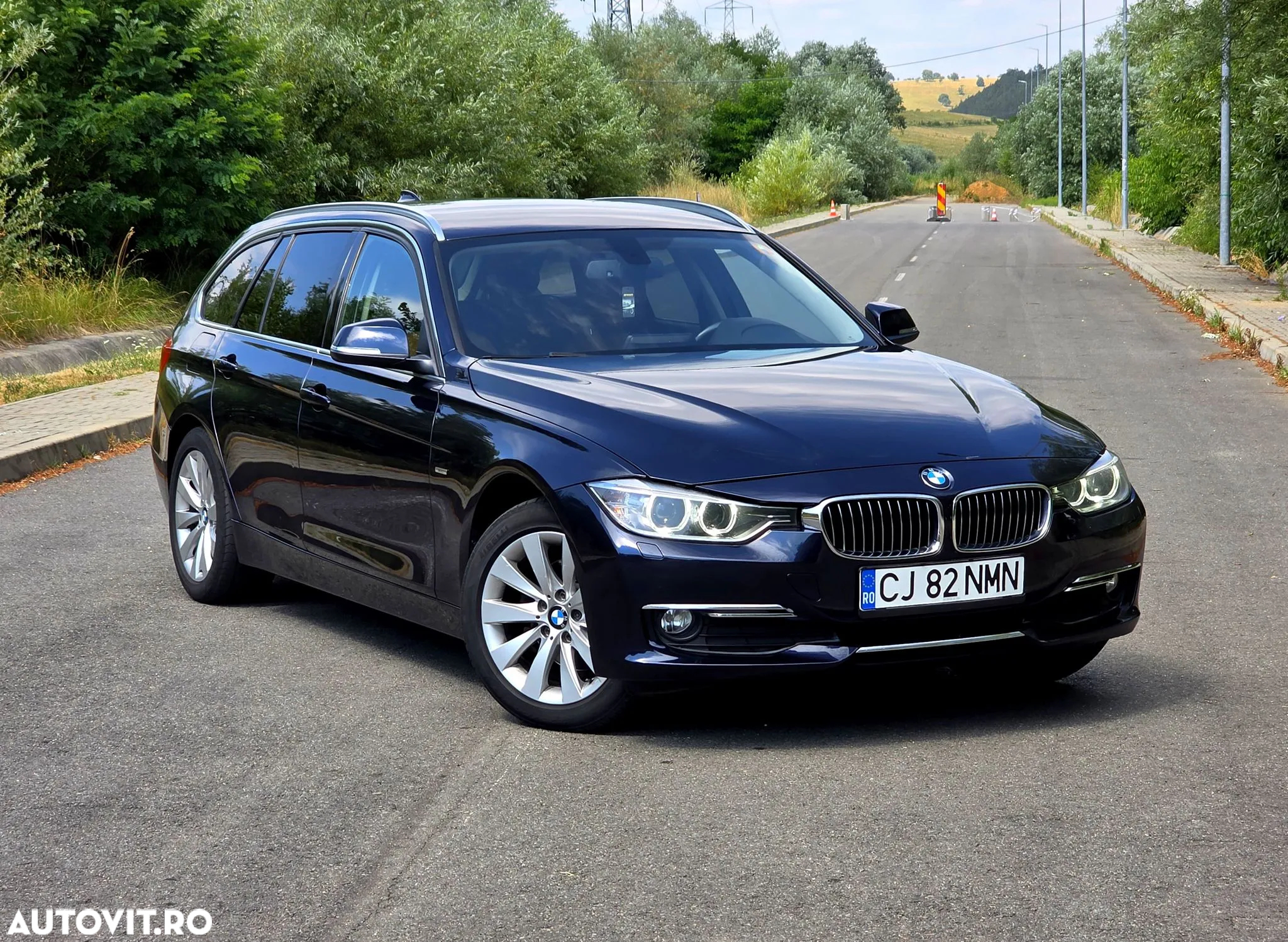 BMW Seria 3 320d Touring Aut. Luxury Line - 4