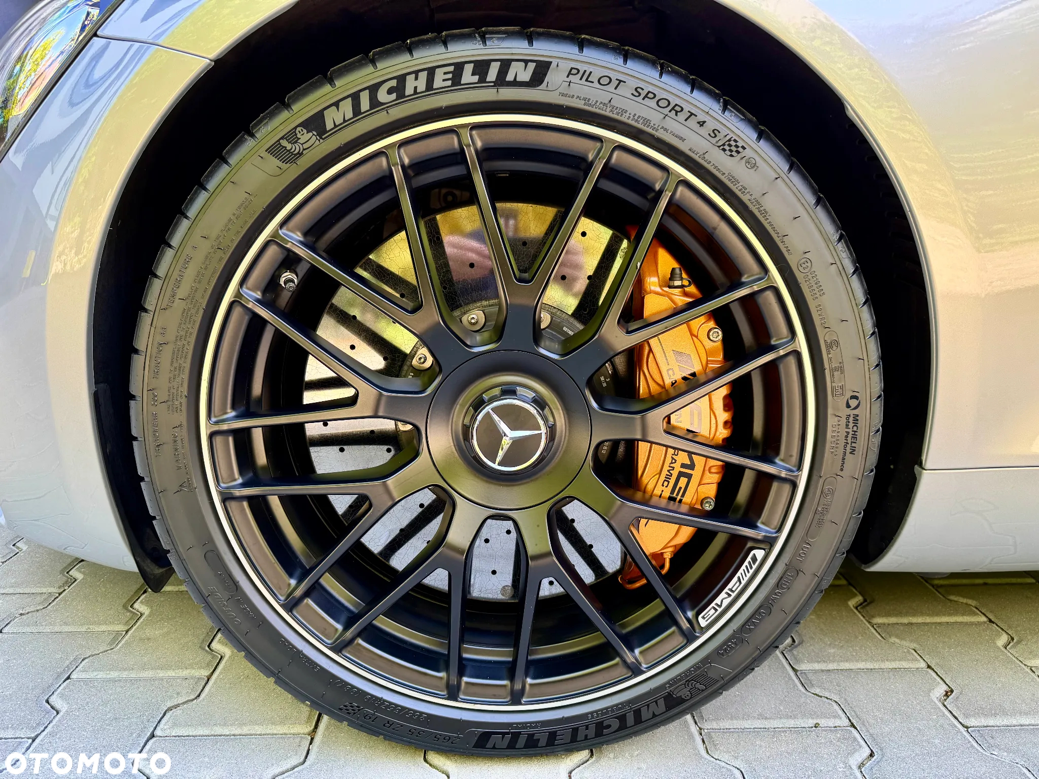 Mercedes-Benz AMG GT S Coupe Speedshift 7G-DCT - 22