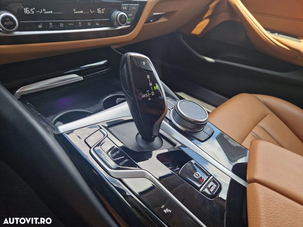 BMW Seria 5 520d AT MHEV - 21