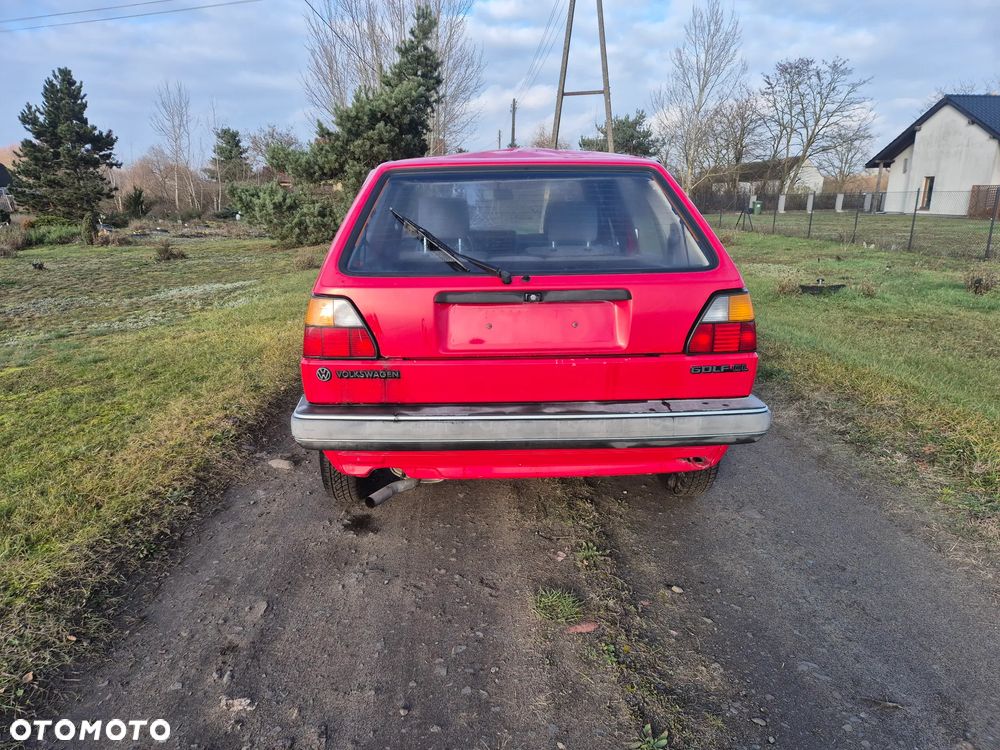 Volkswagen Golf 1.3 CL - 4