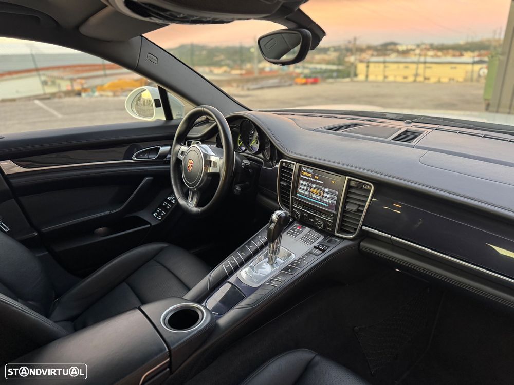 Porsche Panamera S e-Hybrid - 25