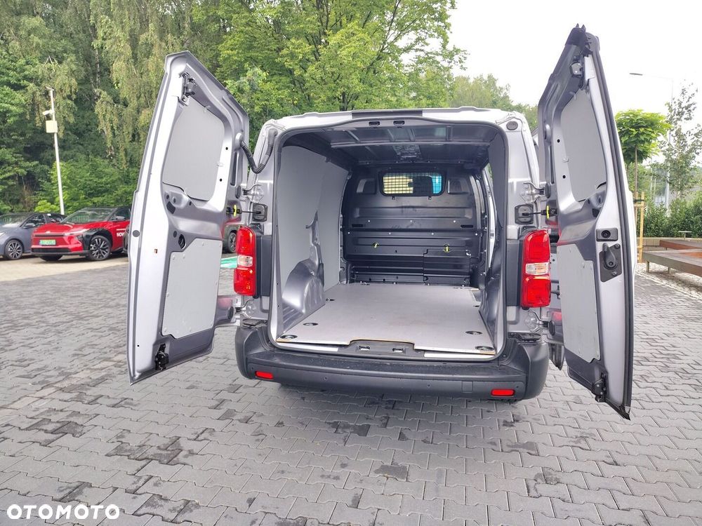 Toyota PROACE - 12