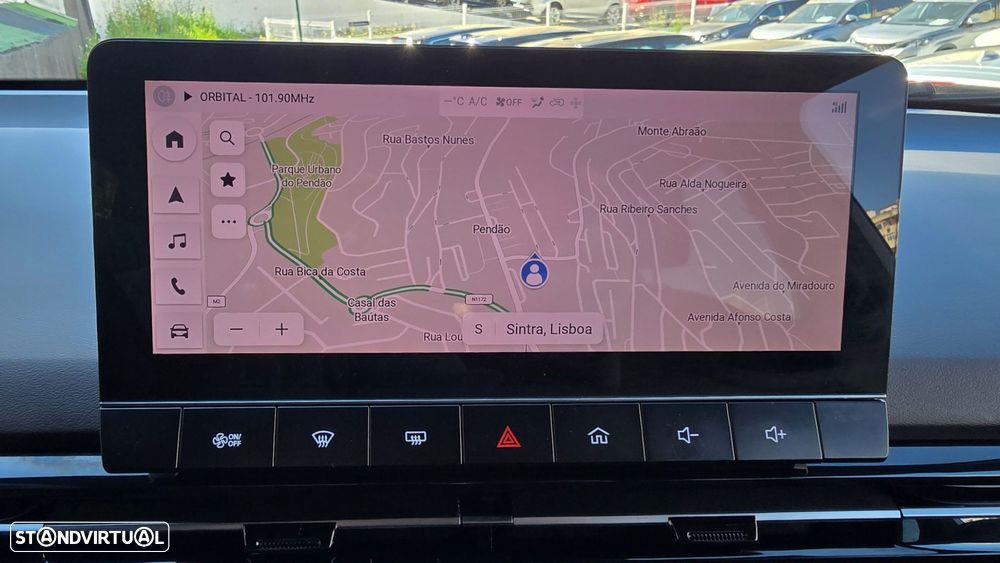 MG MG4 64 kWh Luxury - 19