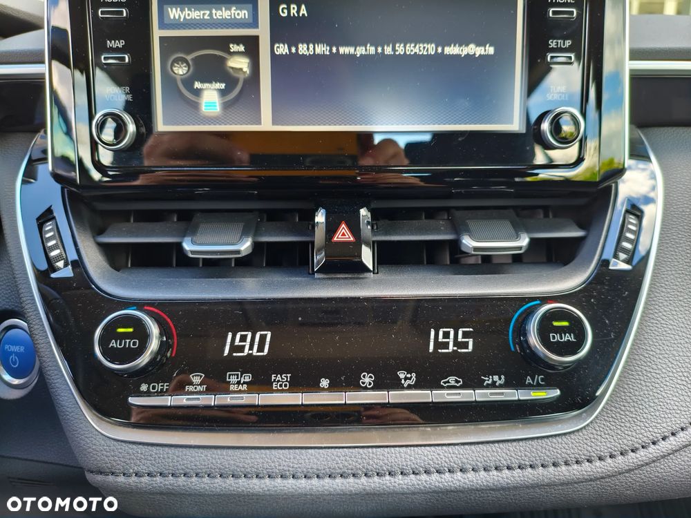 Toyota Corolla 1.8 Hybrid GPF Comfort - 23