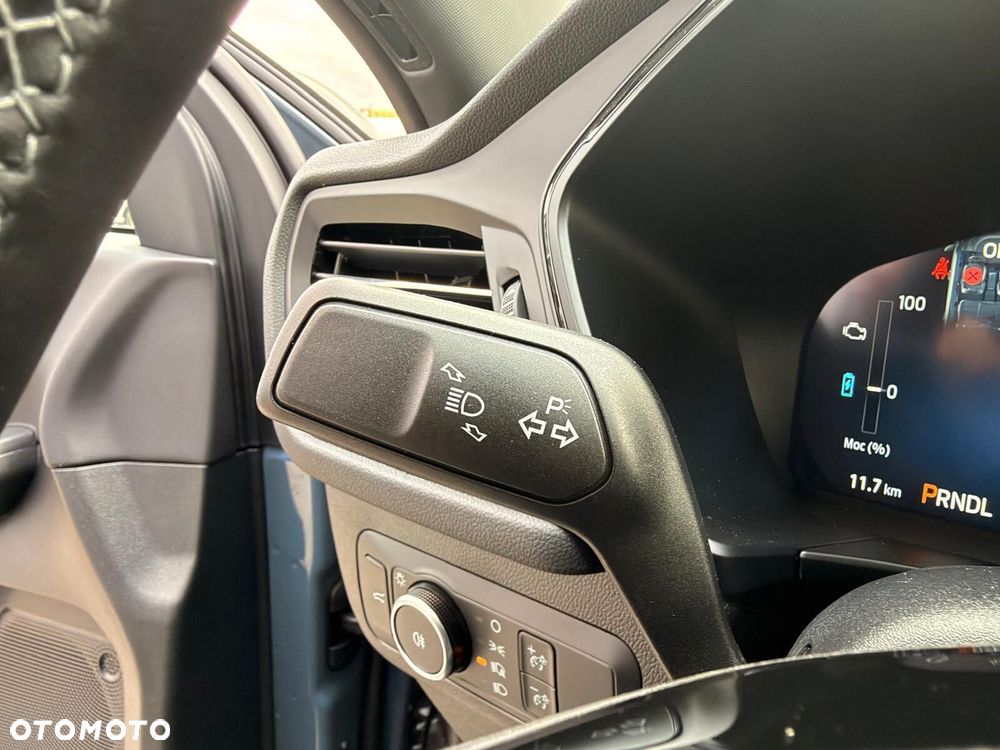 Ford Kuga - 21