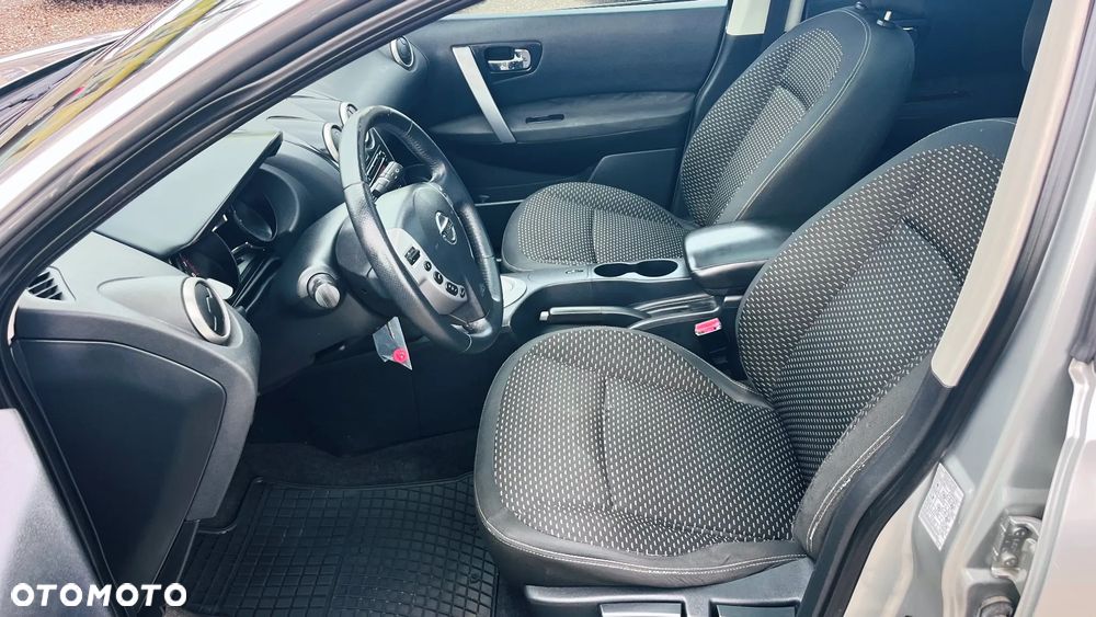 Nissan Qashqai - 17