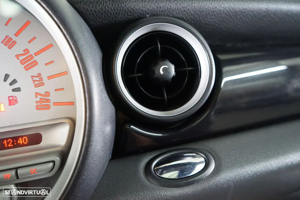 MINI Clubman — fotografia 30