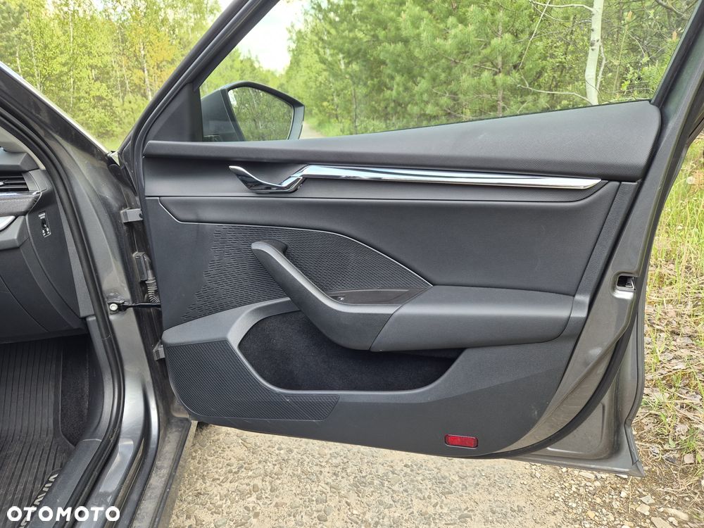 Skoda Octavia 2.0 TDI Style DSG - 28
