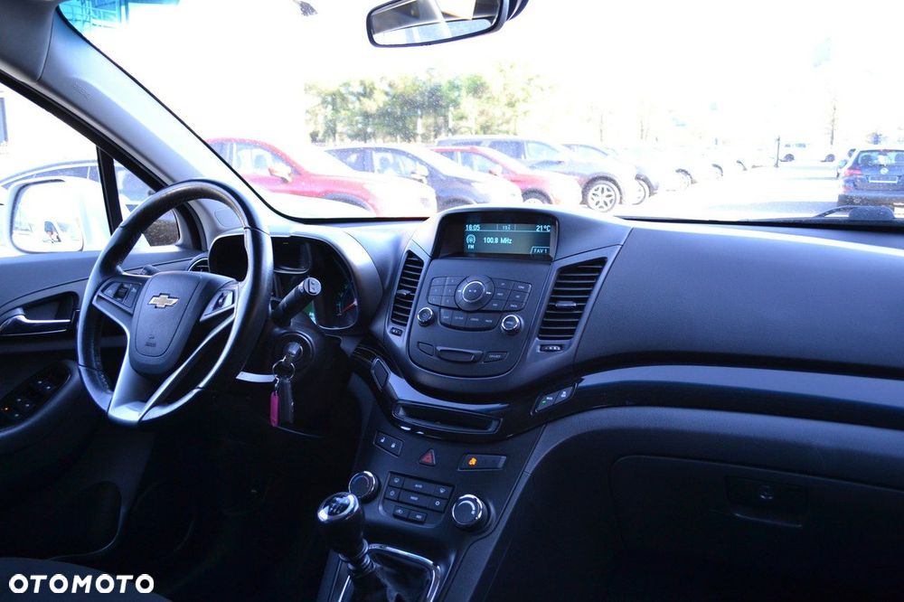 Chevrolet Orlando - 12