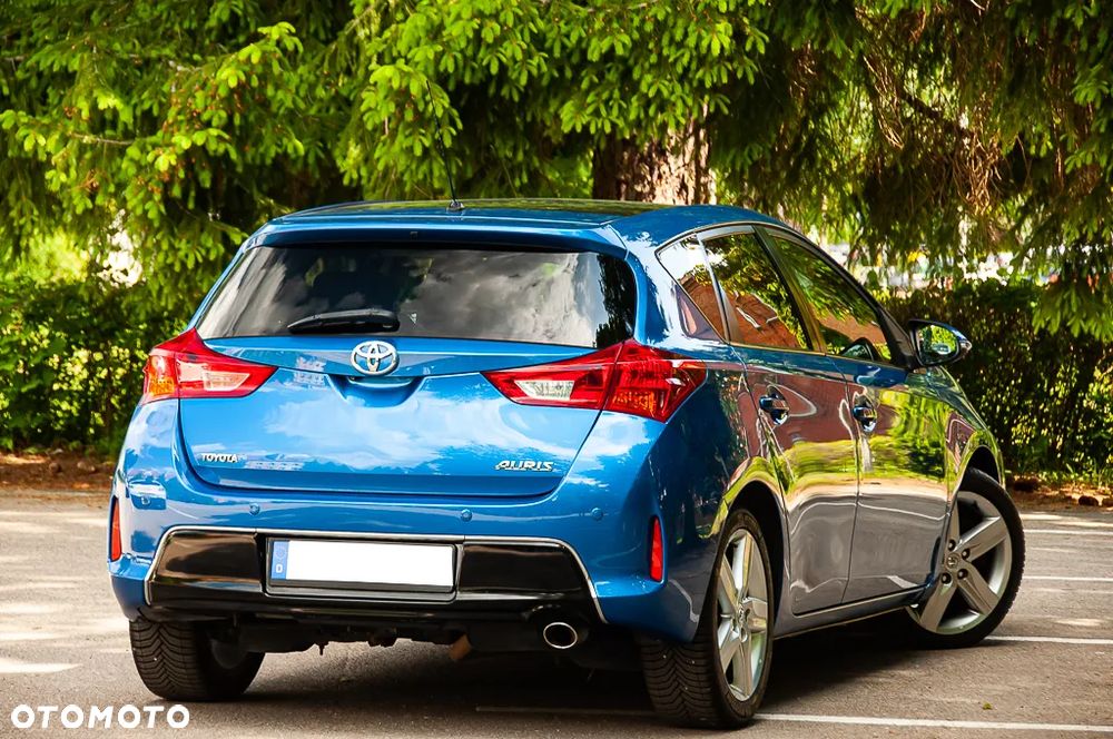 Toyota Auris 2.0 D-4D Executive - 12