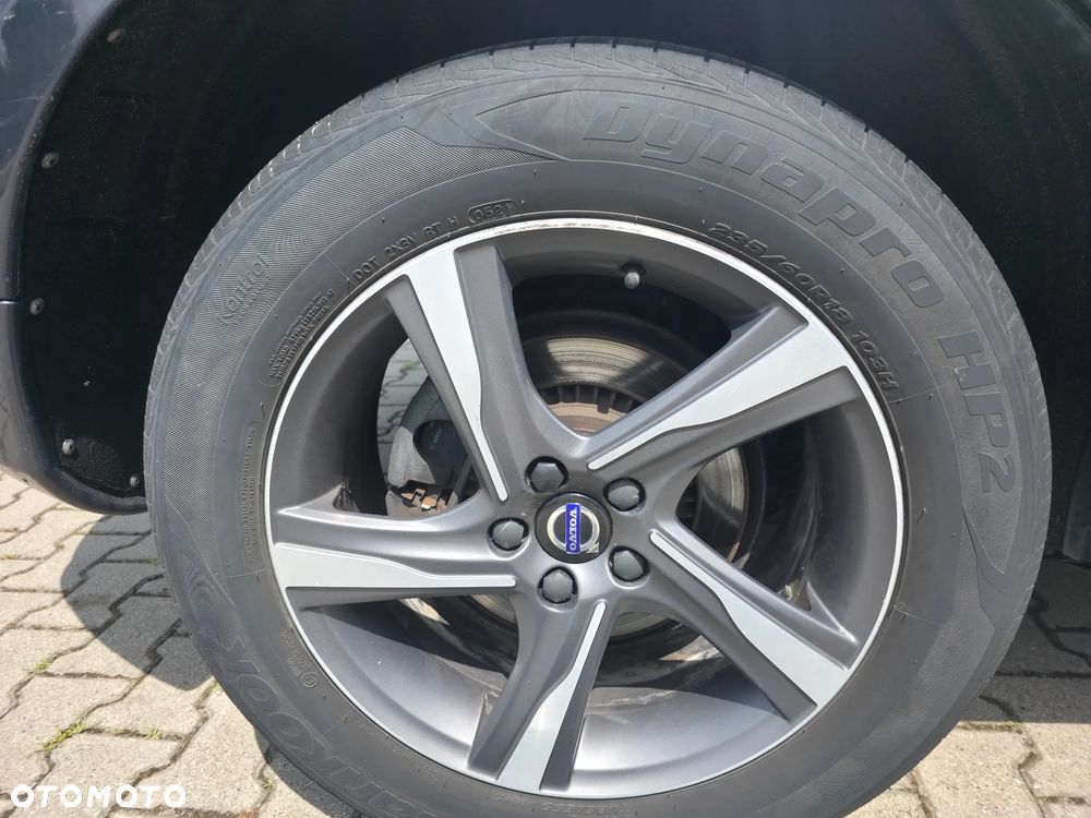 Volvo XC 60 D4 AWD Momentum - 25