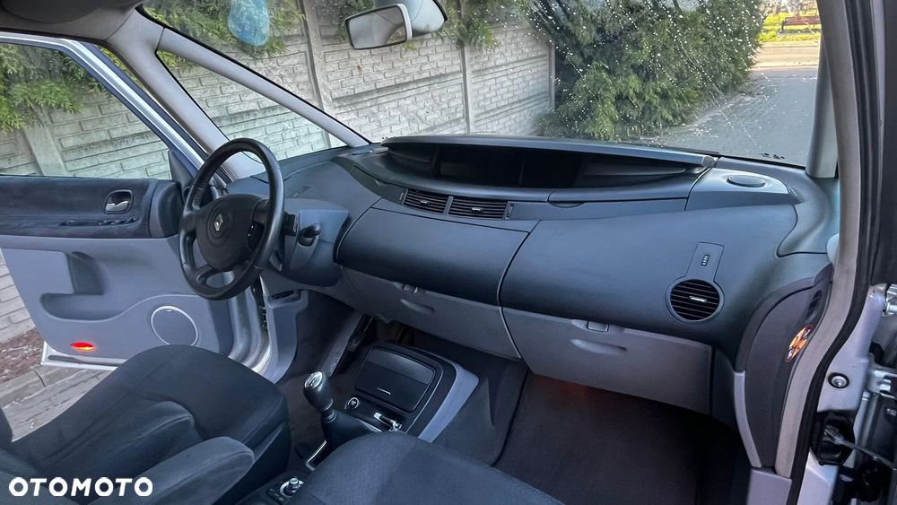 Renault Grand Espace 2.0 dCi FAP Edition PGA - 13