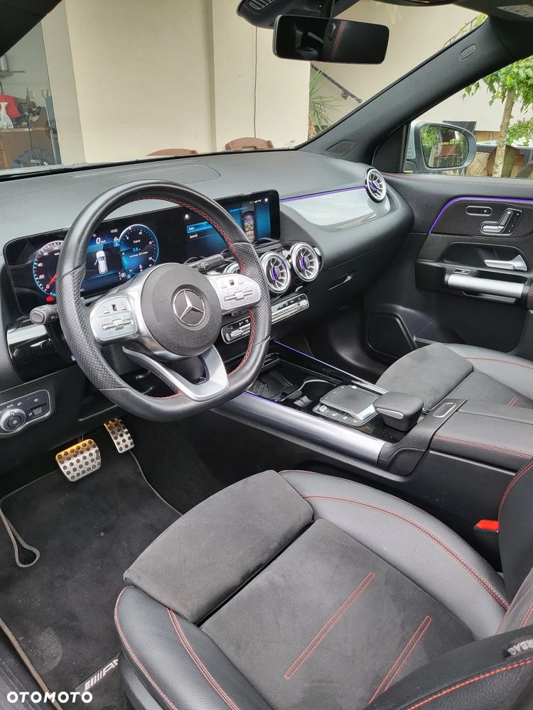 Mercedes-Benz GLA 220 d 4Matic 8G-DCT AMG Line - 27