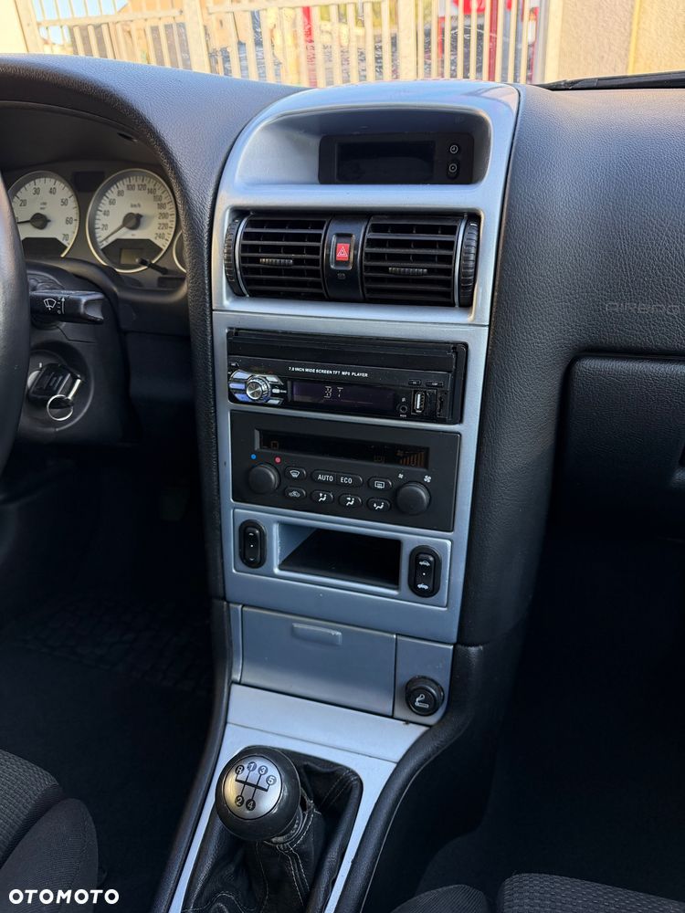 Opel Astra 1.6 - 20