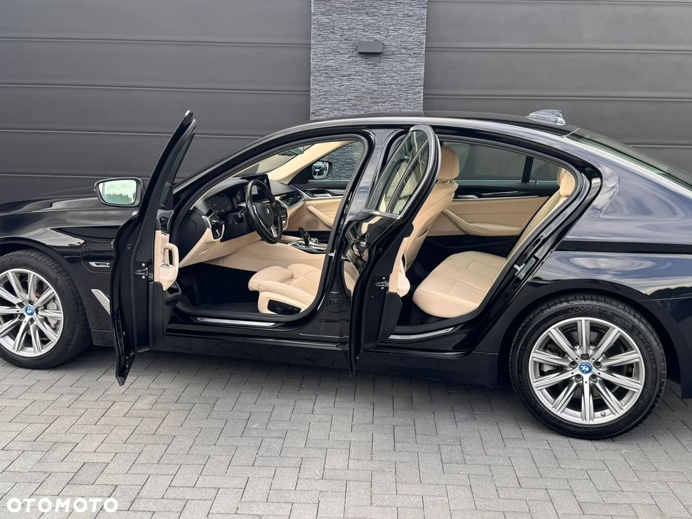 BMW Seria 5 530e Luxury Line sport - 1