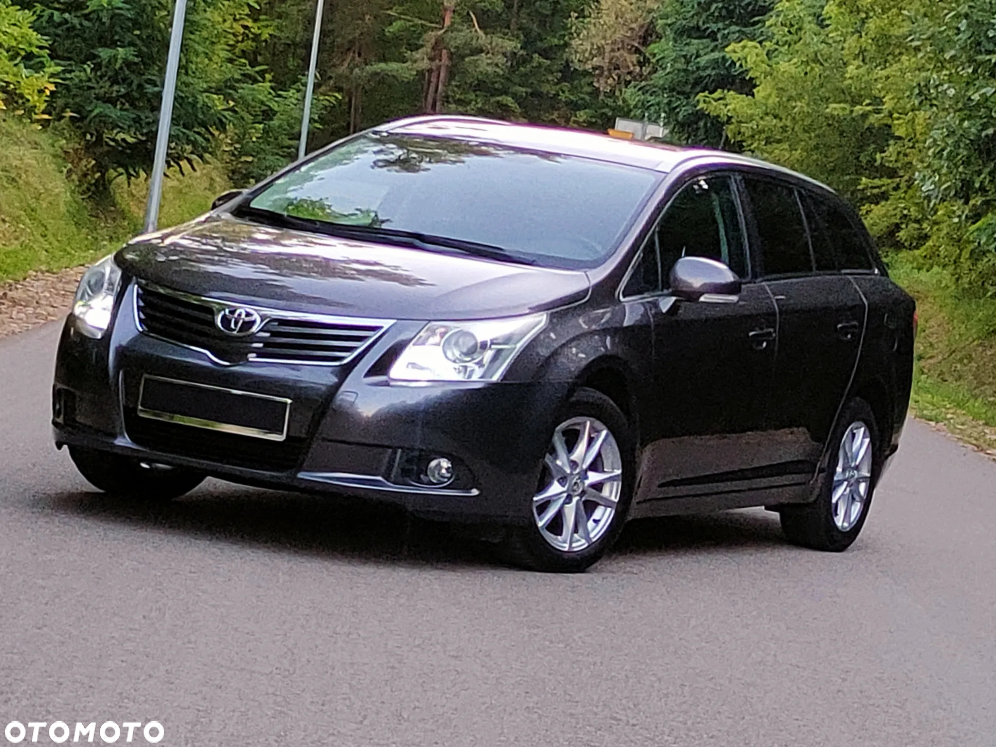 Toyota Avensis 1.8 Sol plus NAVI - 5