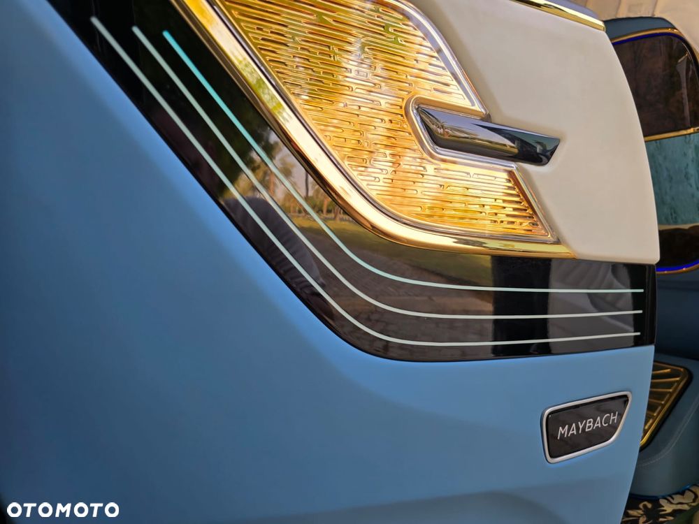Mercedes-Benz Klasa V 300 extralang 9G-TRONIC Special Edition Avantgarde - 19