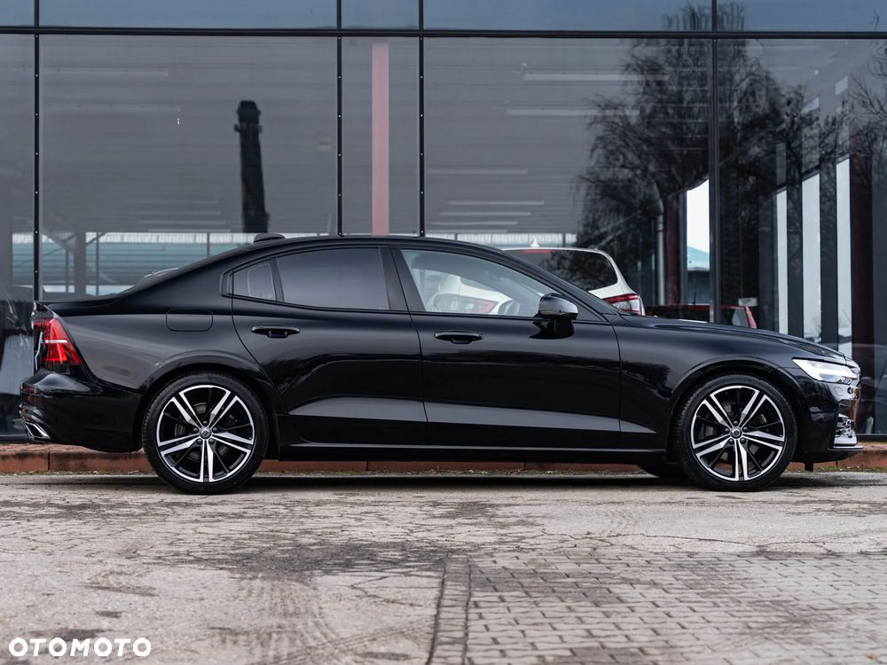 Volvo S60 B4 B DKG Plus Dark - 16