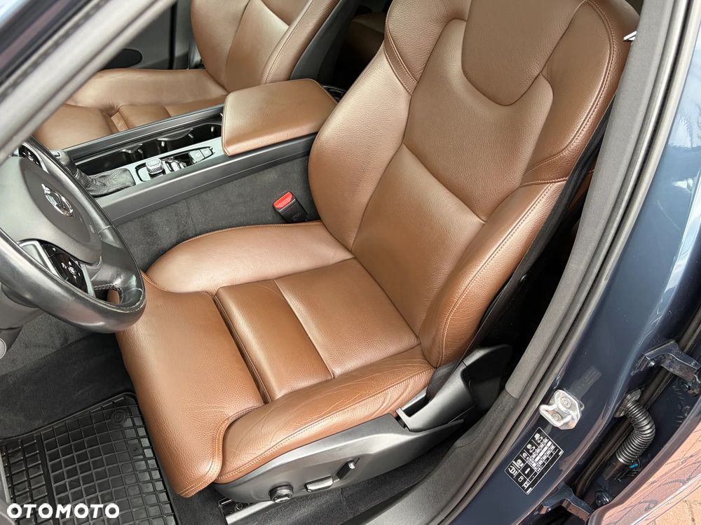 Volvo XC 60 D4 AWD Geartronic Inscription - 16