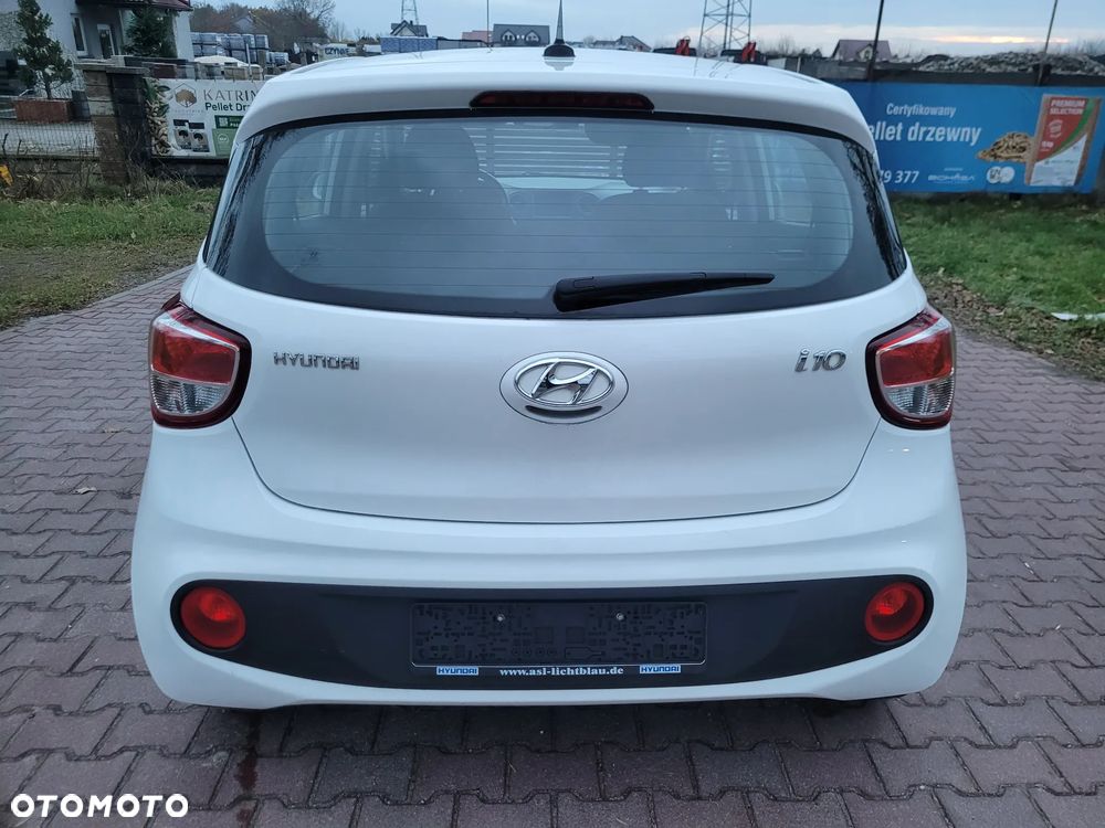 Hyundai i10 1.0 BlueDrive Comfort - 25