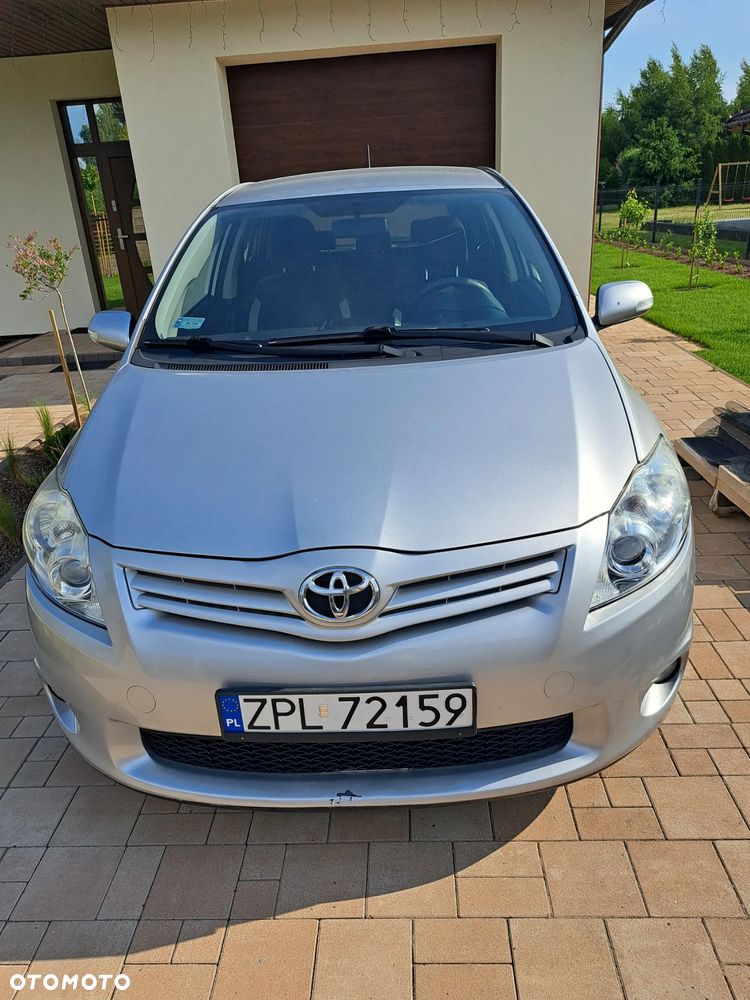 Toyota Auris 1.6 Premium + MM - 8