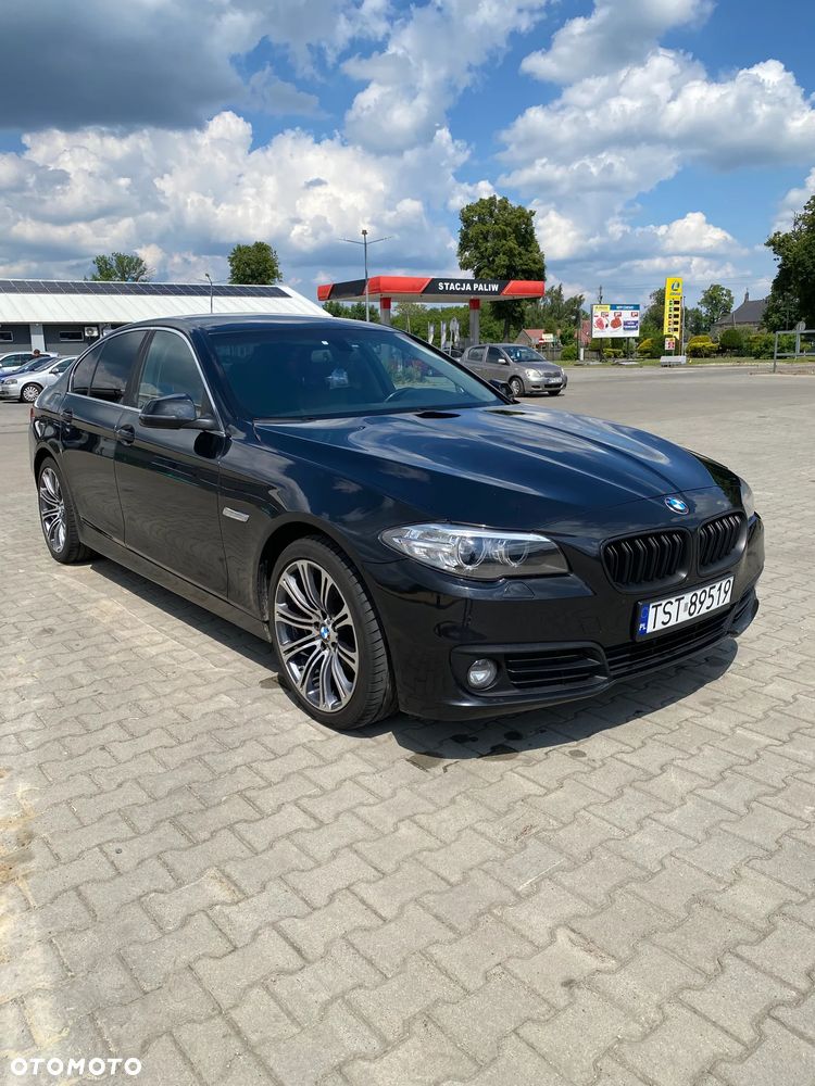 BMW Seria 5 520d xDrive - 1