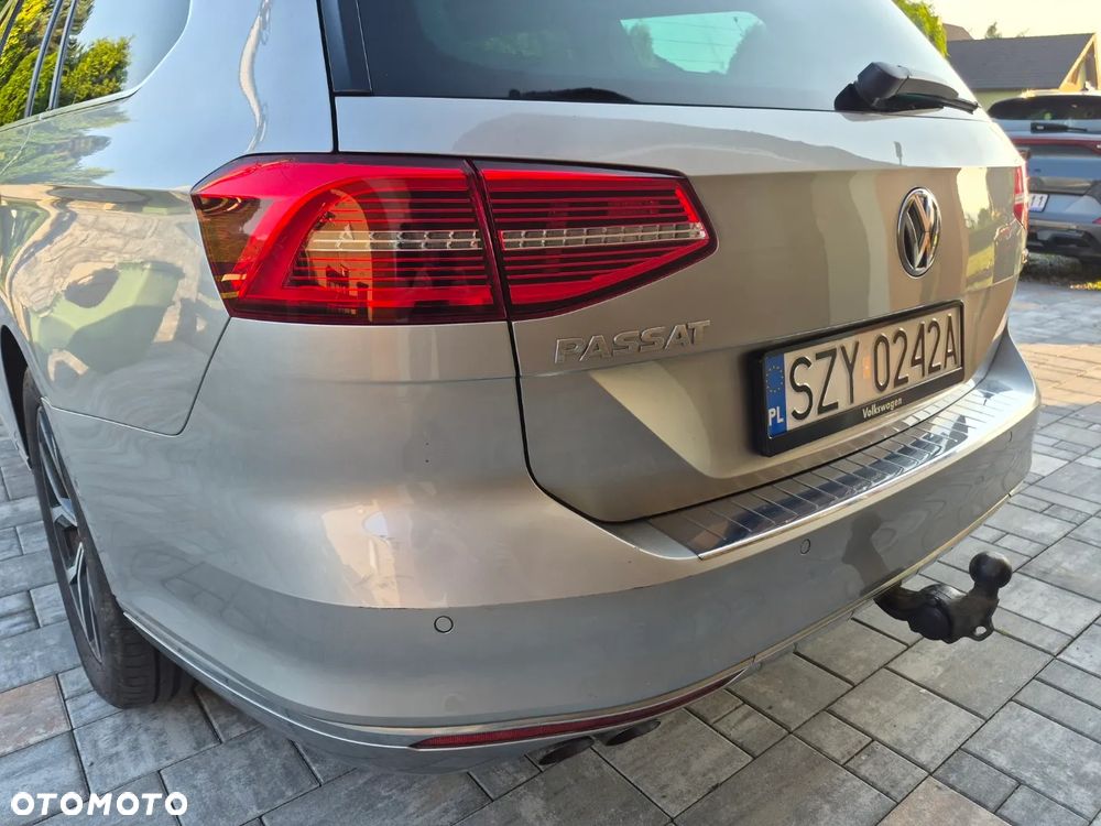 Volkswagen Passat 2.0 TDI SCR 4Mot DSG Highline - 10