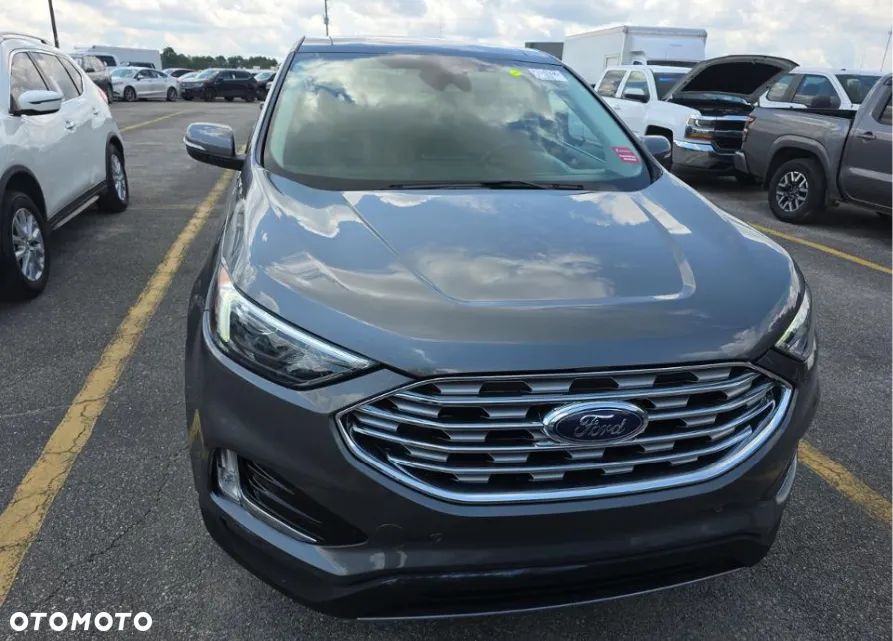 Ford Edge - 2