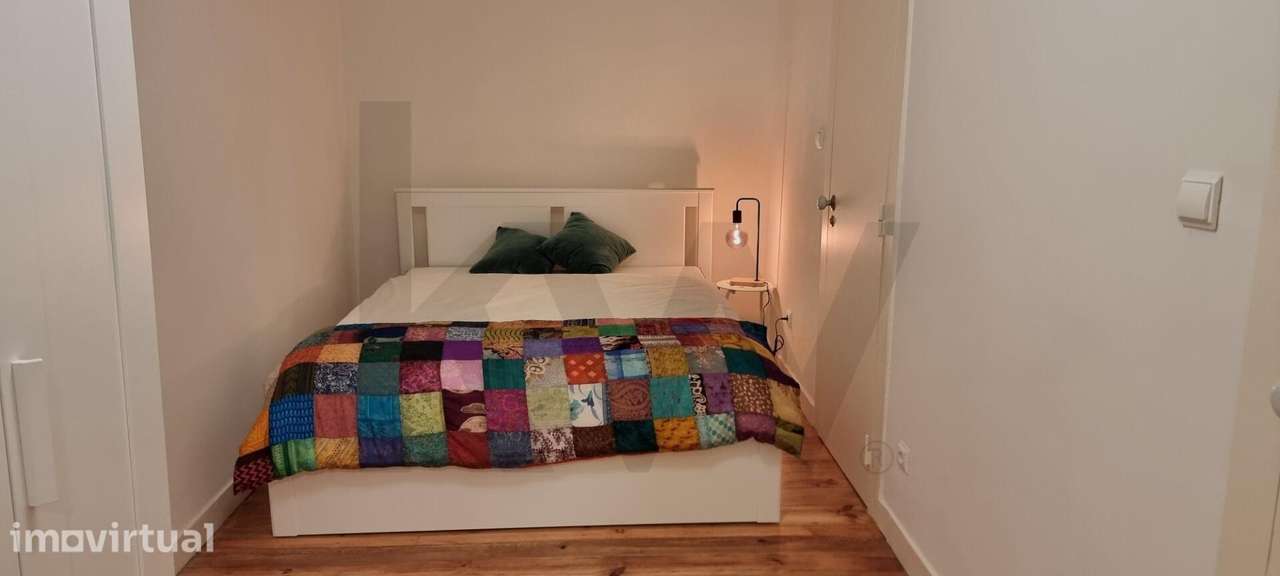 Apartamento T1 na Rua Verde - Grande imagem: 2/11