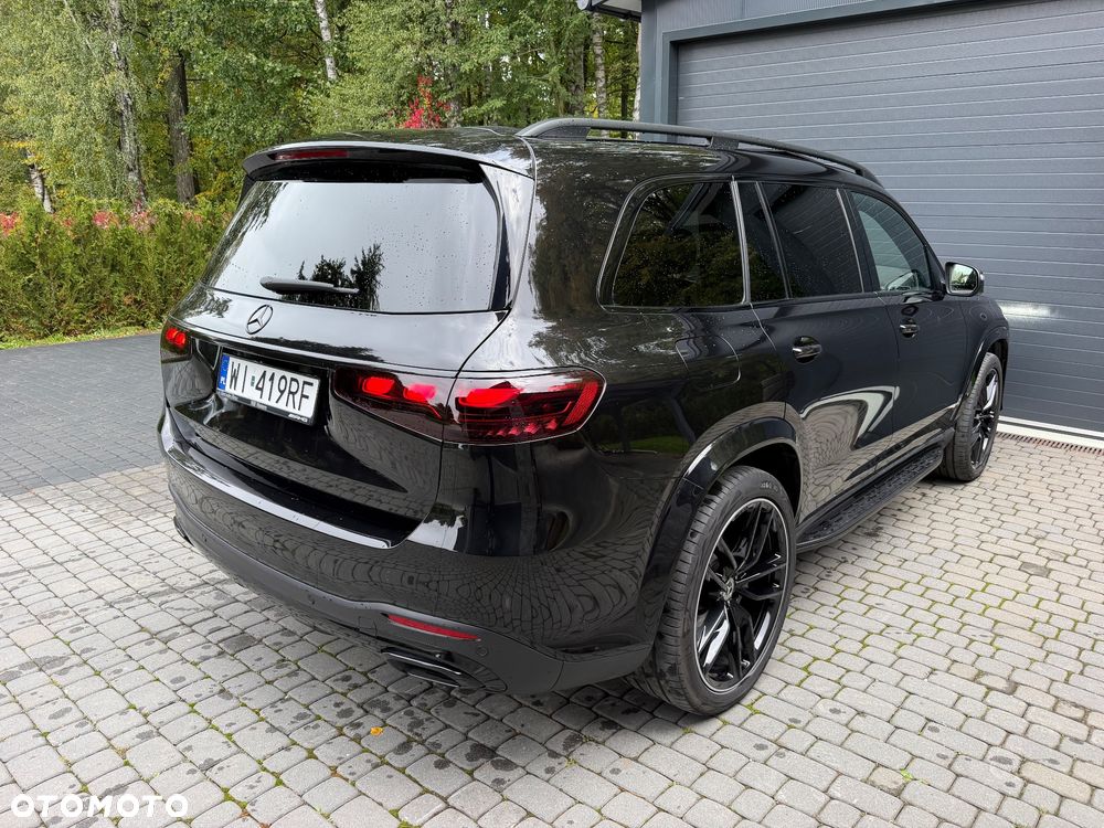 Mercedes-Benz Gls 2024 photo 2