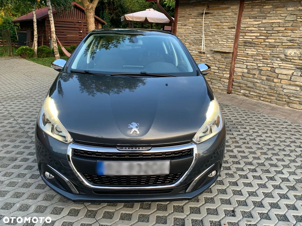 Peugeot 208 PureTech 110 Stop & Start Allure - 15