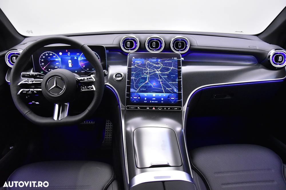 Mercedes-Benz GLC 300 4MATIC MHEV - 9