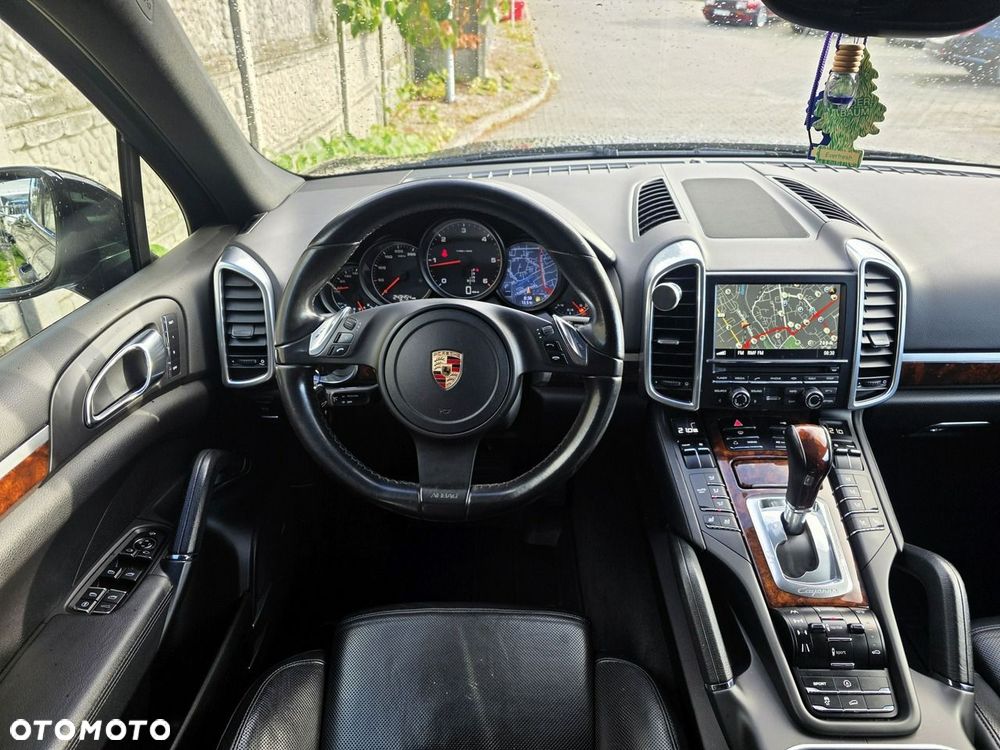 Porsche Cayenne Diesel - 13