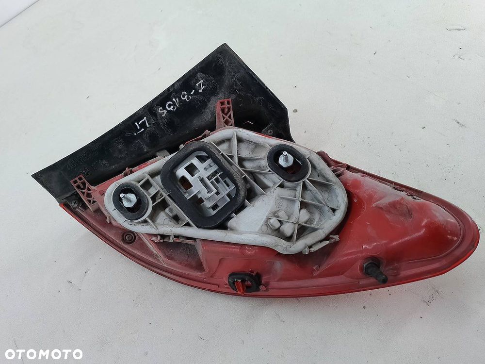 LAMPA TYLNA LEWA OPEL MERIVA B 21630101 - 5