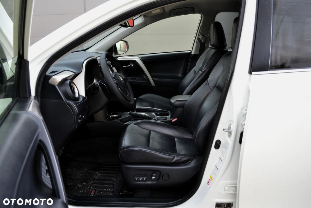 Toyota RAV4 2.0 Prestige MS - 6