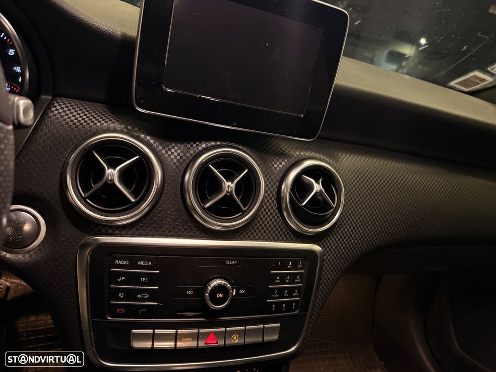 Mercedes-Benz A 180 d Urban Aut. - 6