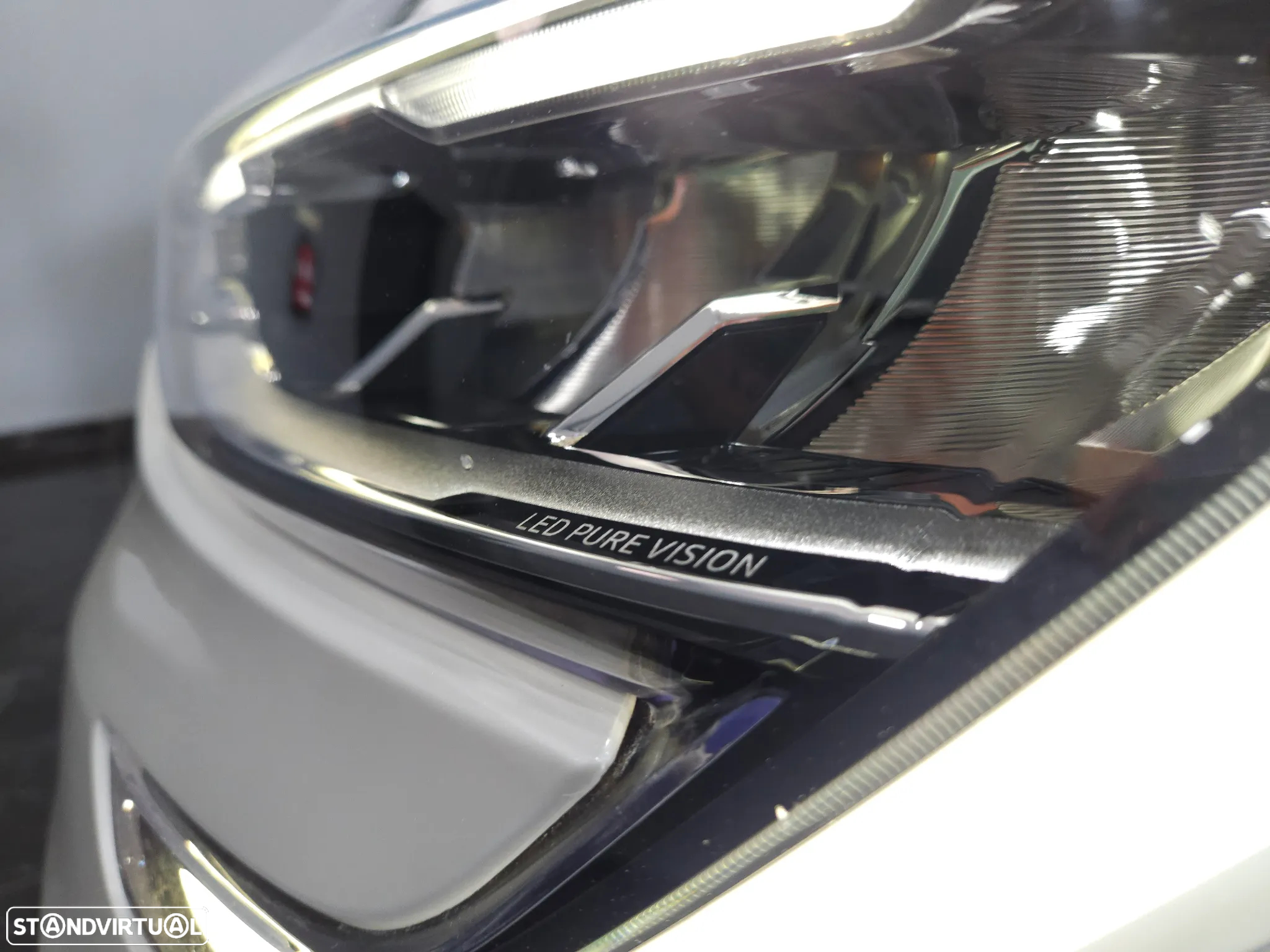 Renault Arkana TCe Mild Hybrid 140 EDC Techno - 8