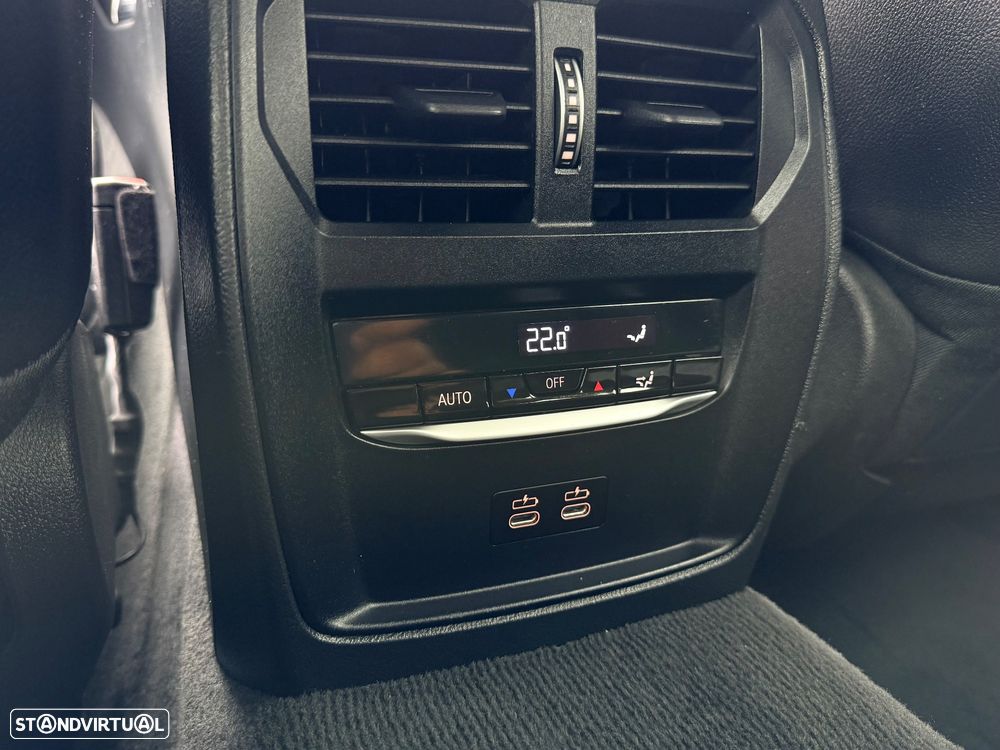 BMW 330 e Line Sport Auto - 41